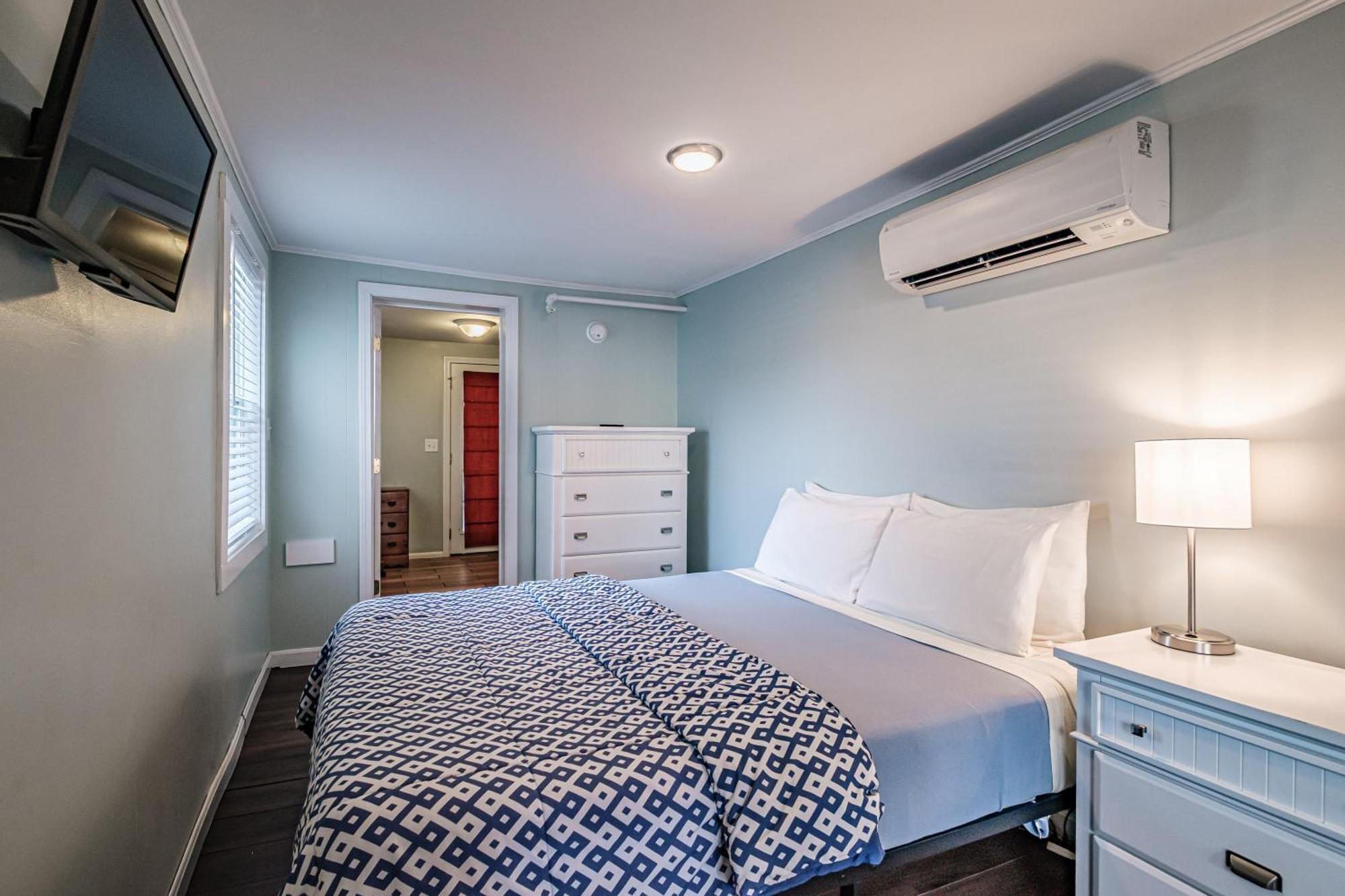 Two-Bedroom Suite,1688841449:JPEG